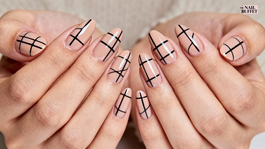 Fishnet Nova Nails