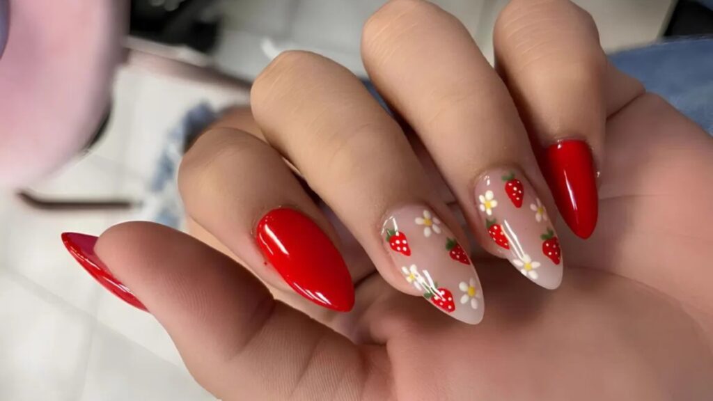 Daisies & Strawberries