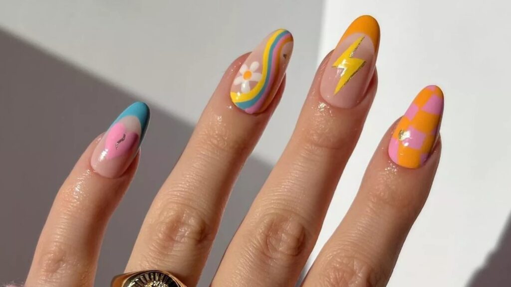 Mismatched Daisy Nails