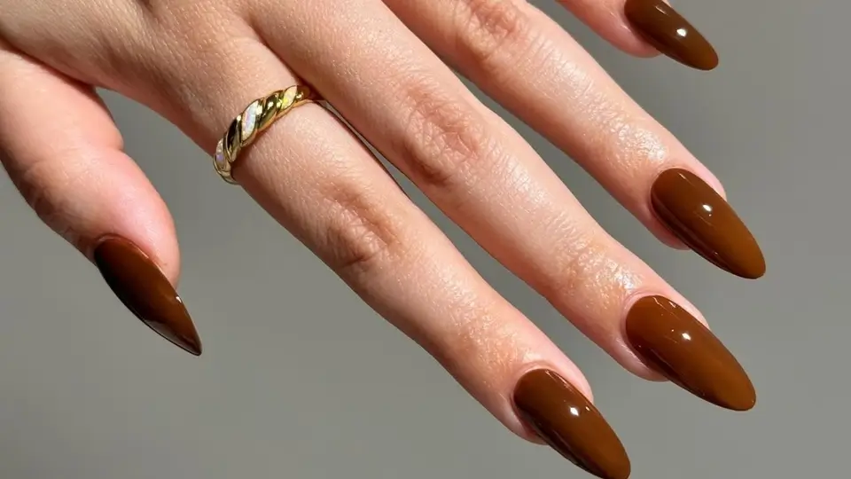 Caramel Brown Nails