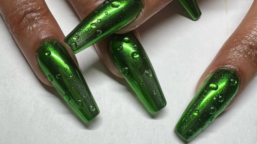 Chrome green wet look