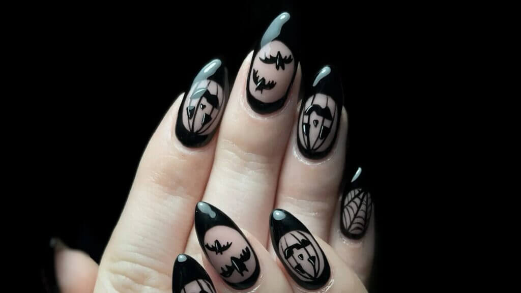 Negative space spookiness