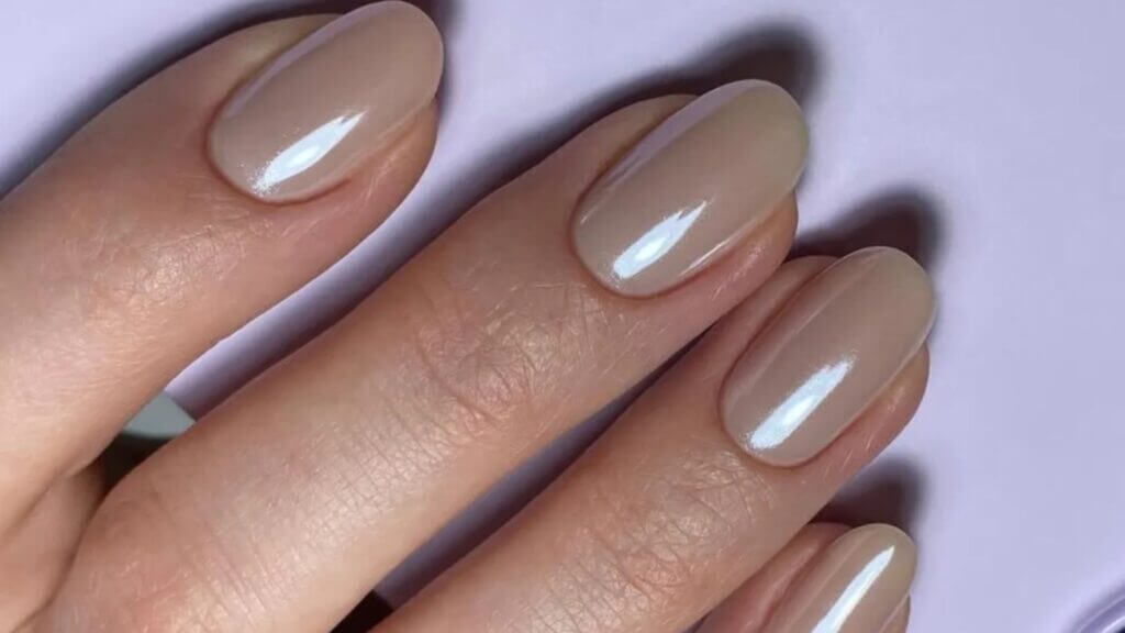 Neutral Chrome Nails