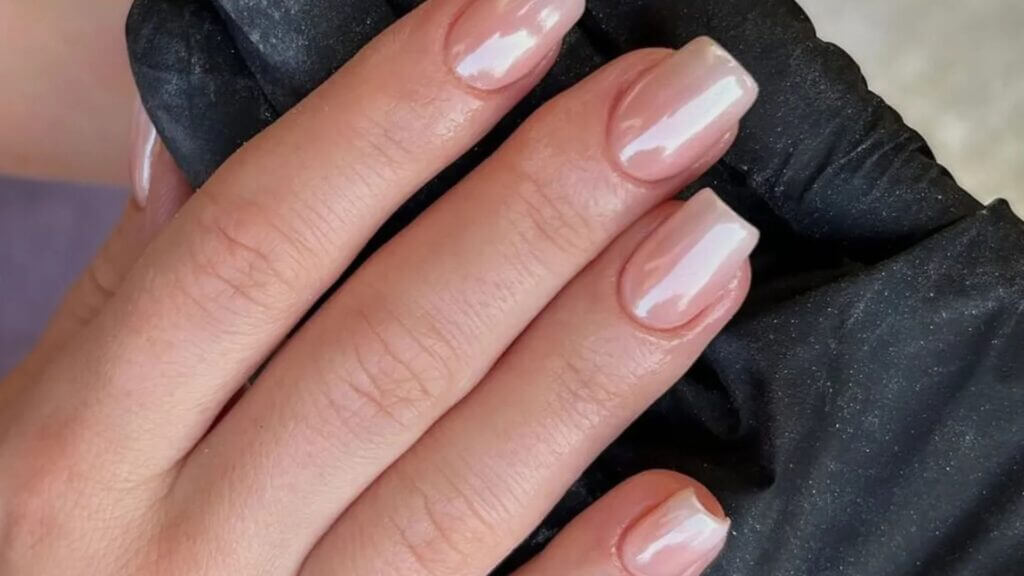 Nude Ombre Chrome Nails