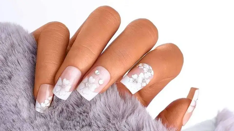 3D Floral Wedding Nails (1)