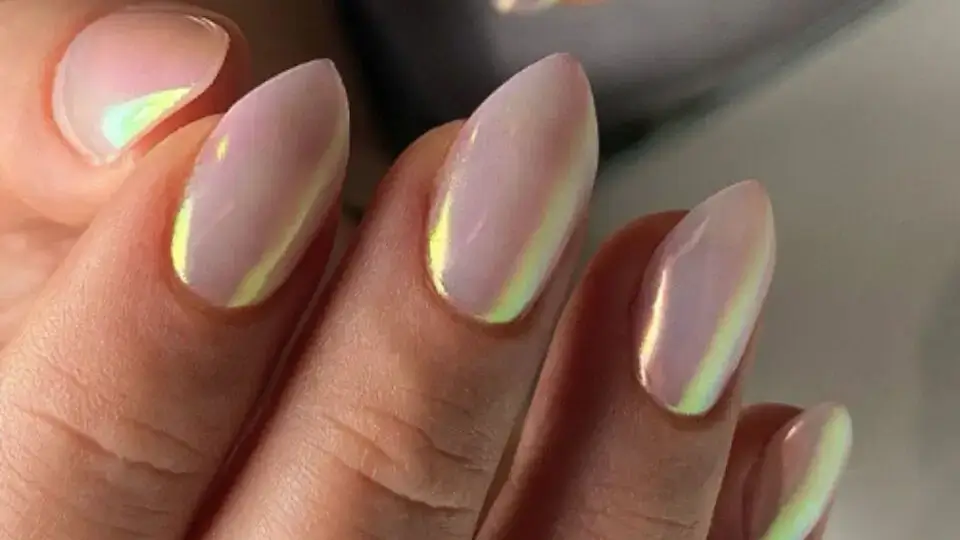 Chrome Nails in Rose Gold