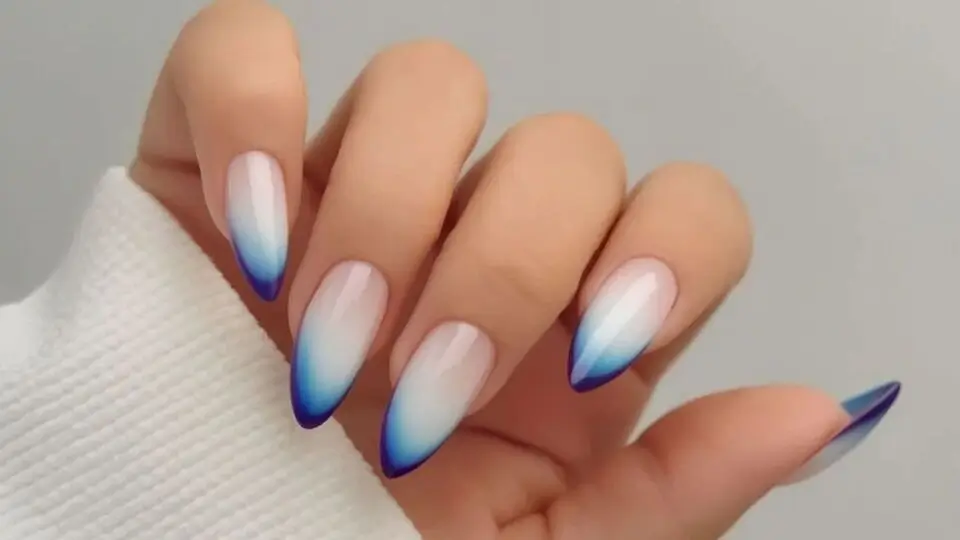Gradient French Tips