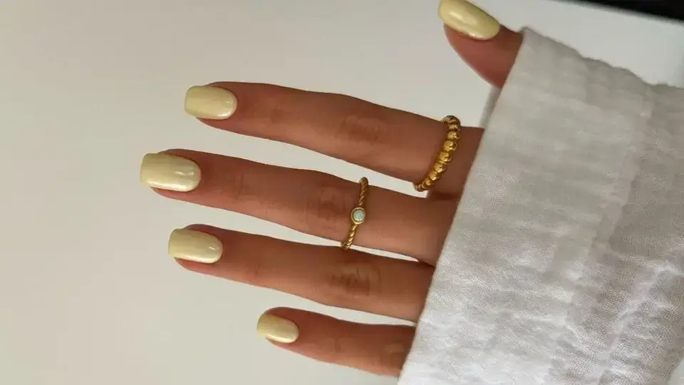 Lemon Nails
