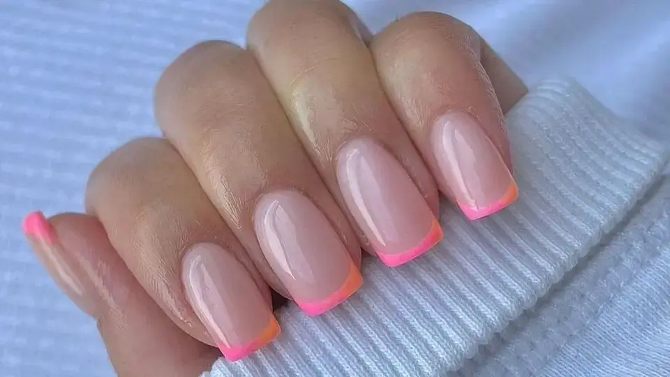 Ombré Pink & Orange French
