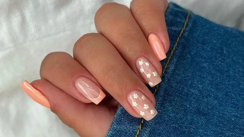 Peaches and Cream Nails