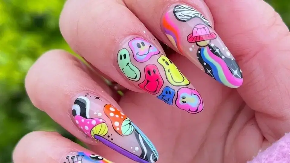 Trippy Nails