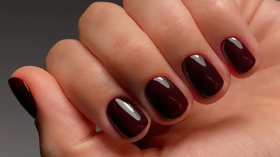 Minimalistic Mani
